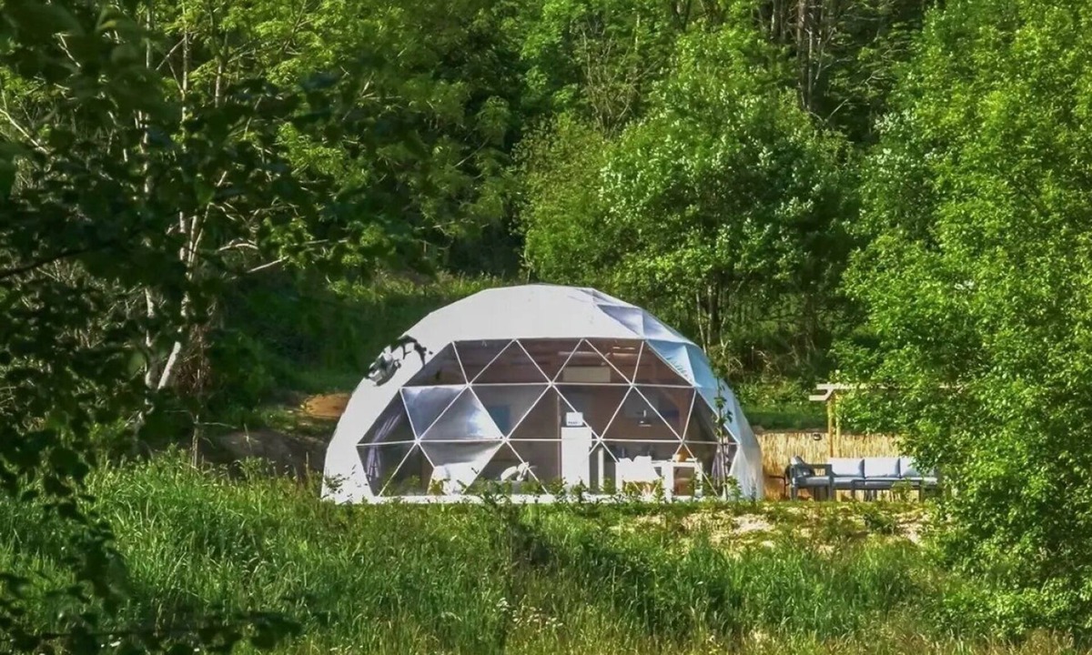 Chatel-Montagne House | Camping 3 étoiles - Piscine - ccbeeaf