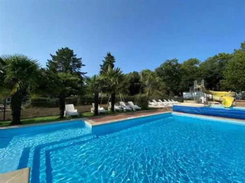 Guemene-Penfao Other | Camping 3 étoiles - Piscine - eebebg