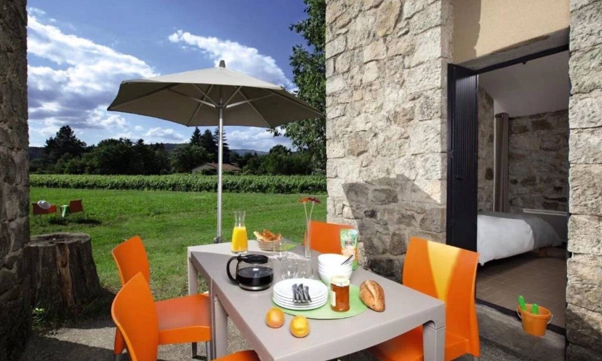 Chambonas House | Camping 3 étoiles - Piscine - ccaiibf