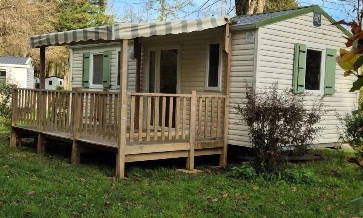 Le Change House | Camping 3 étoiles - Piscine - efbfaf