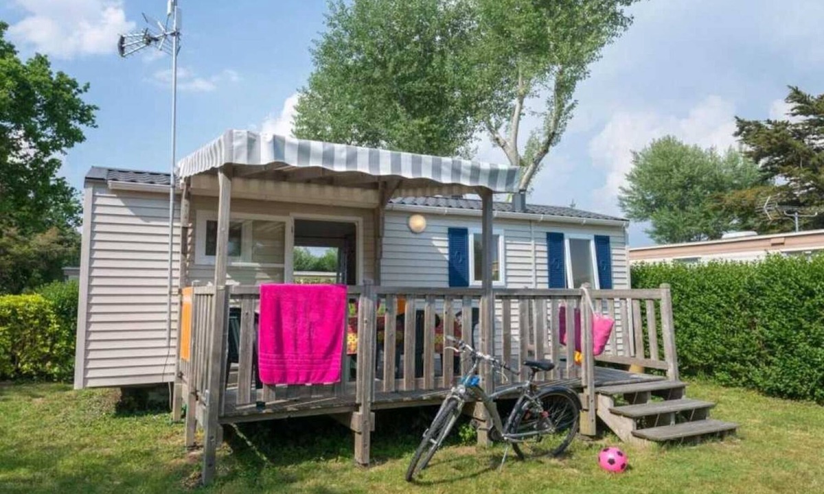 Guerande House | Camping 3 étoiles - Piscine - eecbah