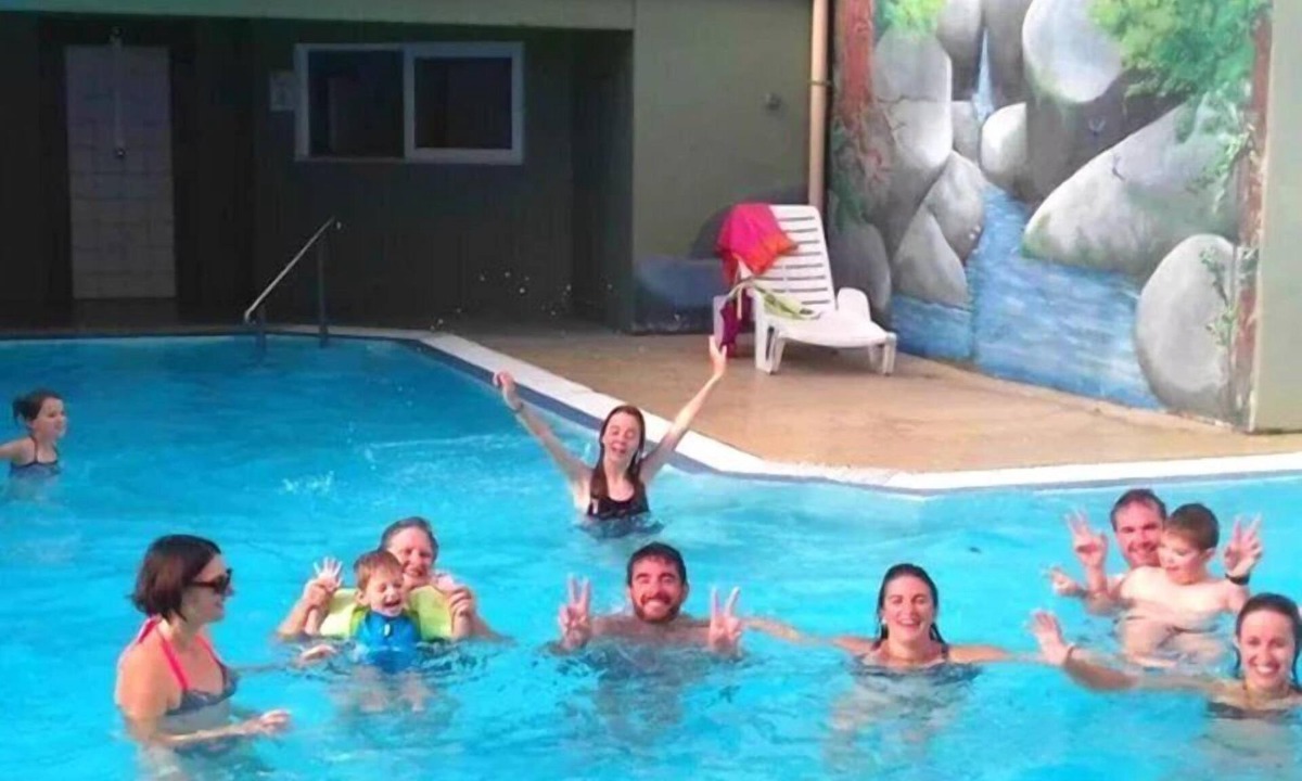 Huelgoat House | Camping 3 étoiles - Piscine - ccafbbh