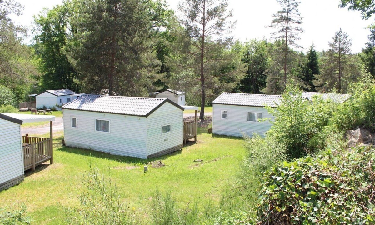 Correze House | Camping 3 étoiles - Piscine - eehihe