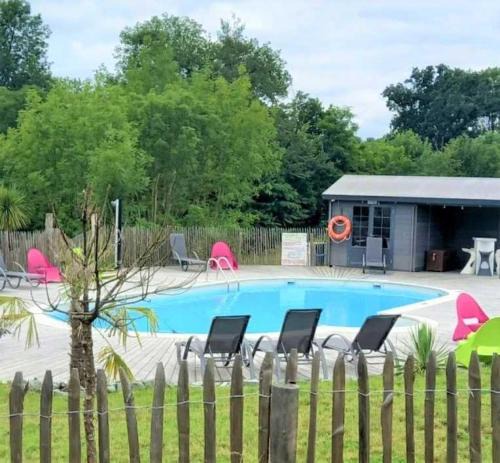 Verruyes Other | Camping 3 étoiles - Piscine - ccbbehi