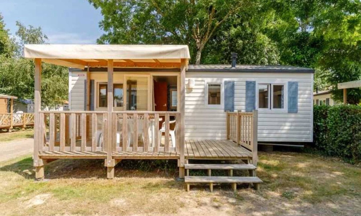 Talmont-Saint-Hilaire House | Camping 3 étoiles - Piscine - ccafbhh