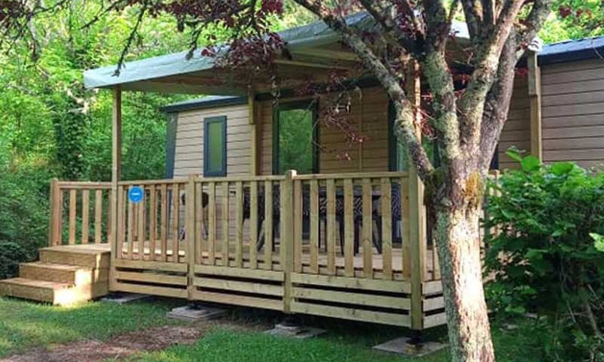 Saint-Pardoux House | Camping 4 étoiles - Piscine - eeiigd