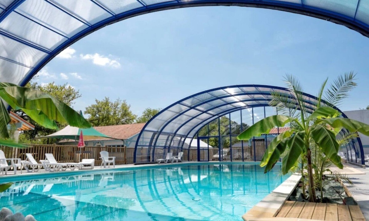 Aureilhan House | Camping 4 étoiles - Piscine - eecaag