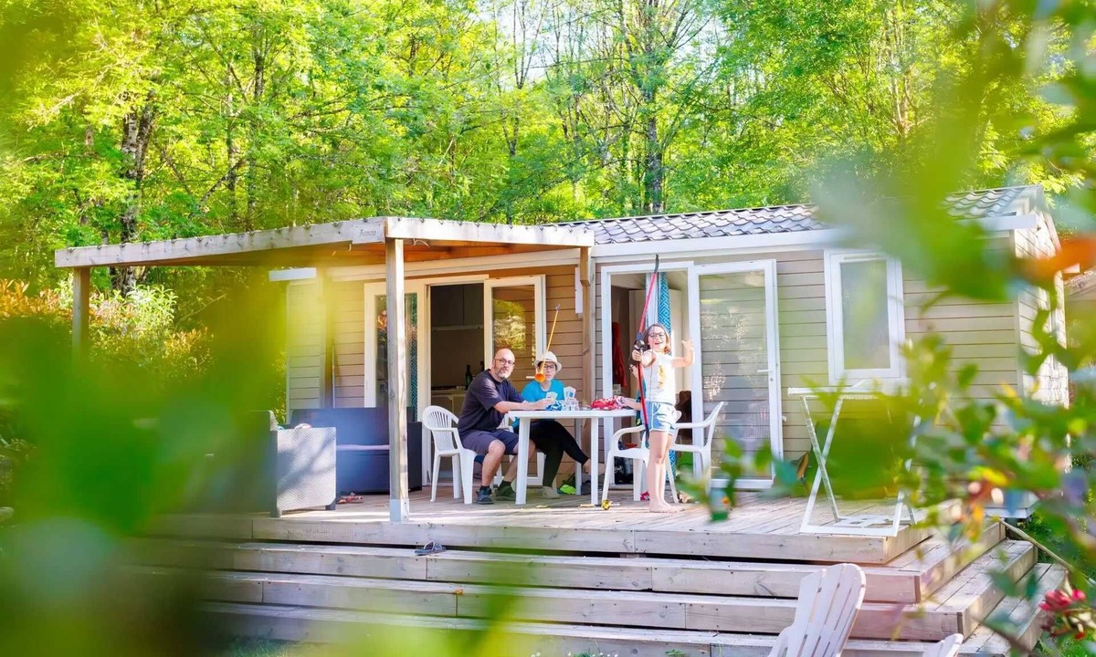 Montels House | Camping 4 étoiles - Piscine - ccbade0