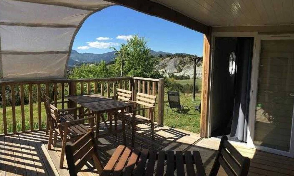 Rosans House | Camping 4 étoiles - Piscine - ccbach0