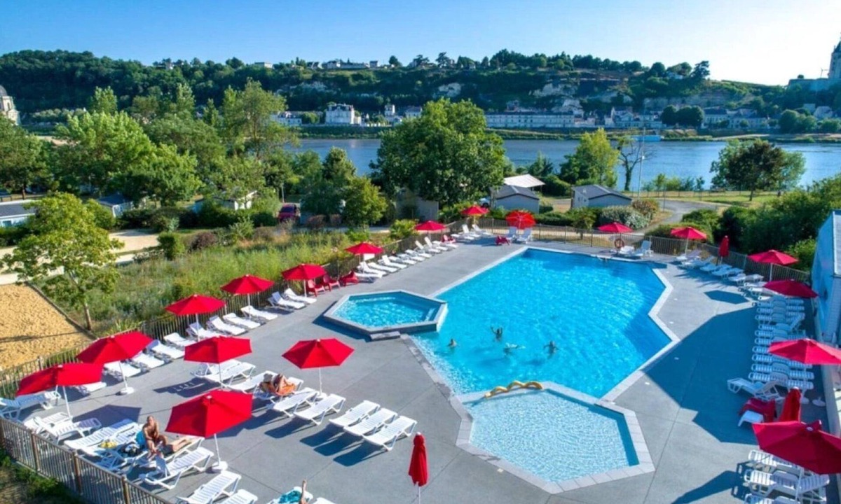 Saumur House | Camping 4 étoiles - Piscine - ccbcbcg