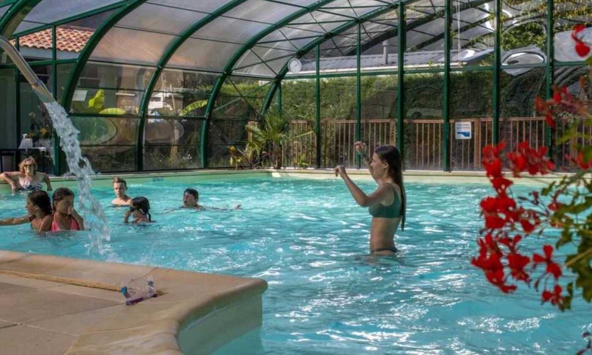 Azur House | Camping 4 étoiles - Piscine - eecabc