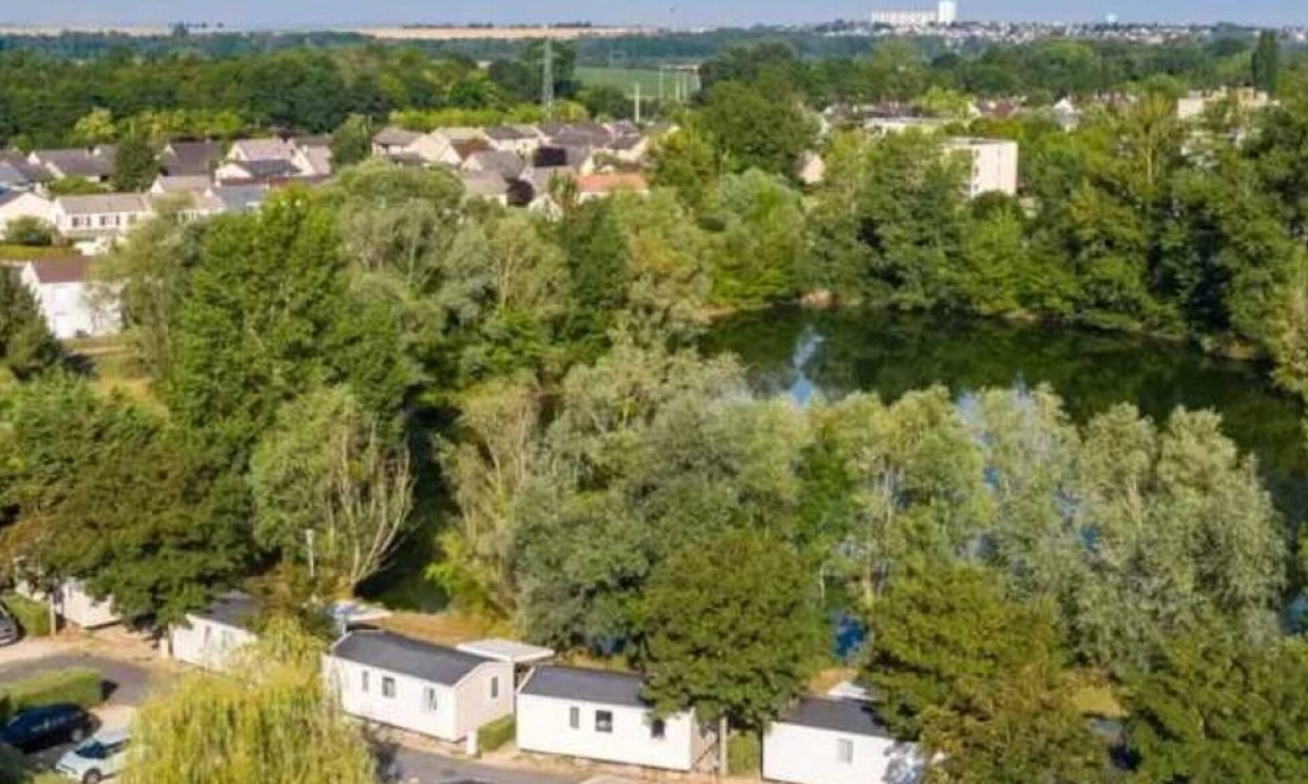 Chalons-en-Champagne House | Camping 4 étoiles - ccaegii