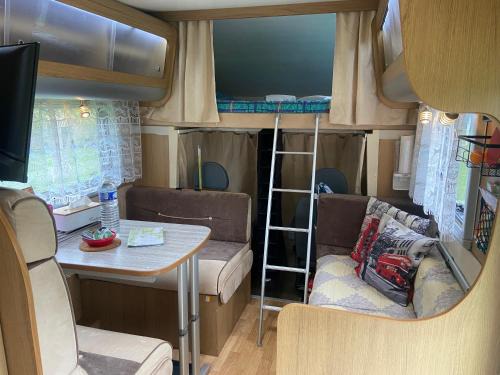 Le Vaudoue Other | Camping-car au Charme de la Forêt avec jardin Accès à pied Circuit des 25 Bosses