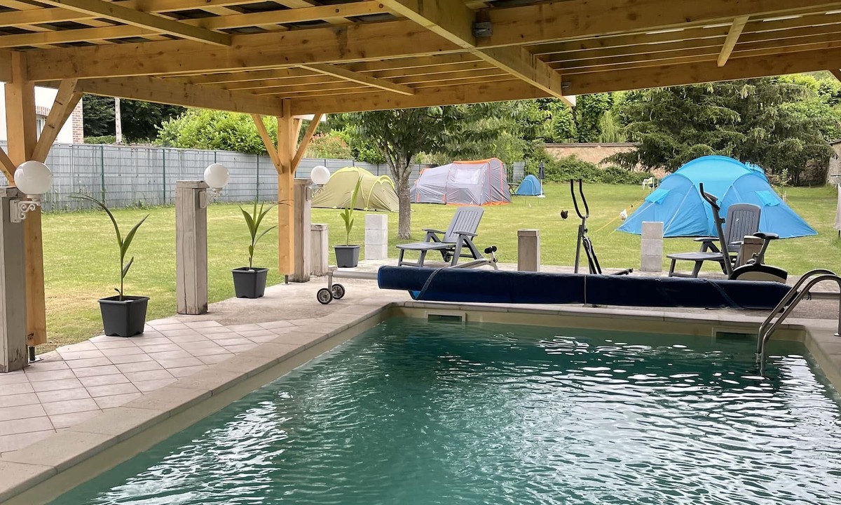 Villenauxe-la-Grande RV Rental | Camping Chez L'habitant