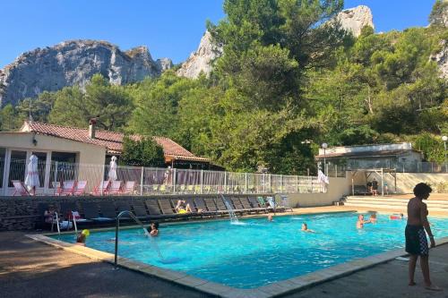 Orgon Other | Camping de la Vallée Heureuse