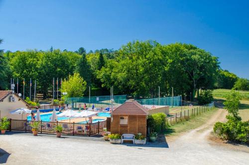 Sainte-Nathalene Other | Camping de Maillac