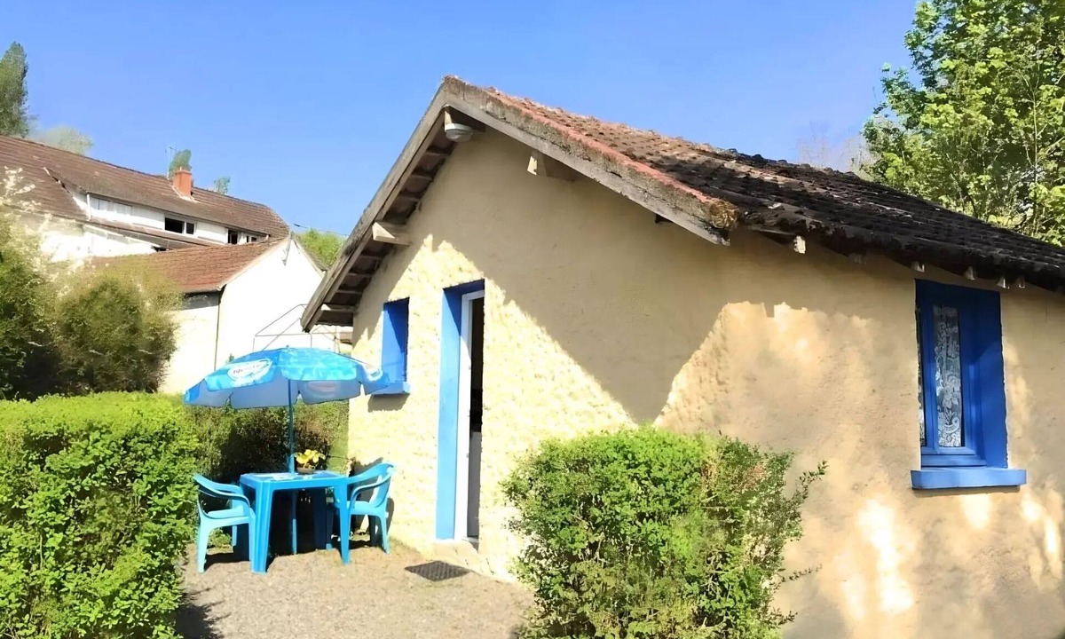 Saint-Honore-les-Bains Villa | Camping des Bains * - Cottage B9 2 persons