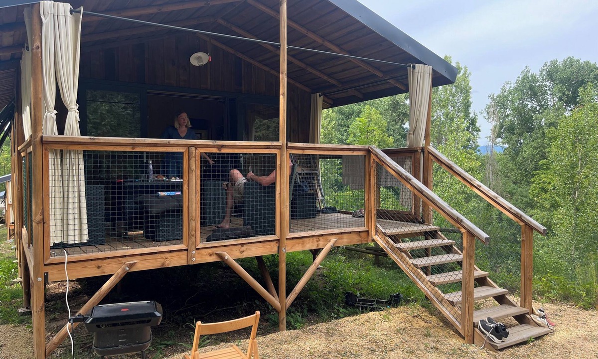 Marcillac-la-Croisille RV Rental | Camping du Lac