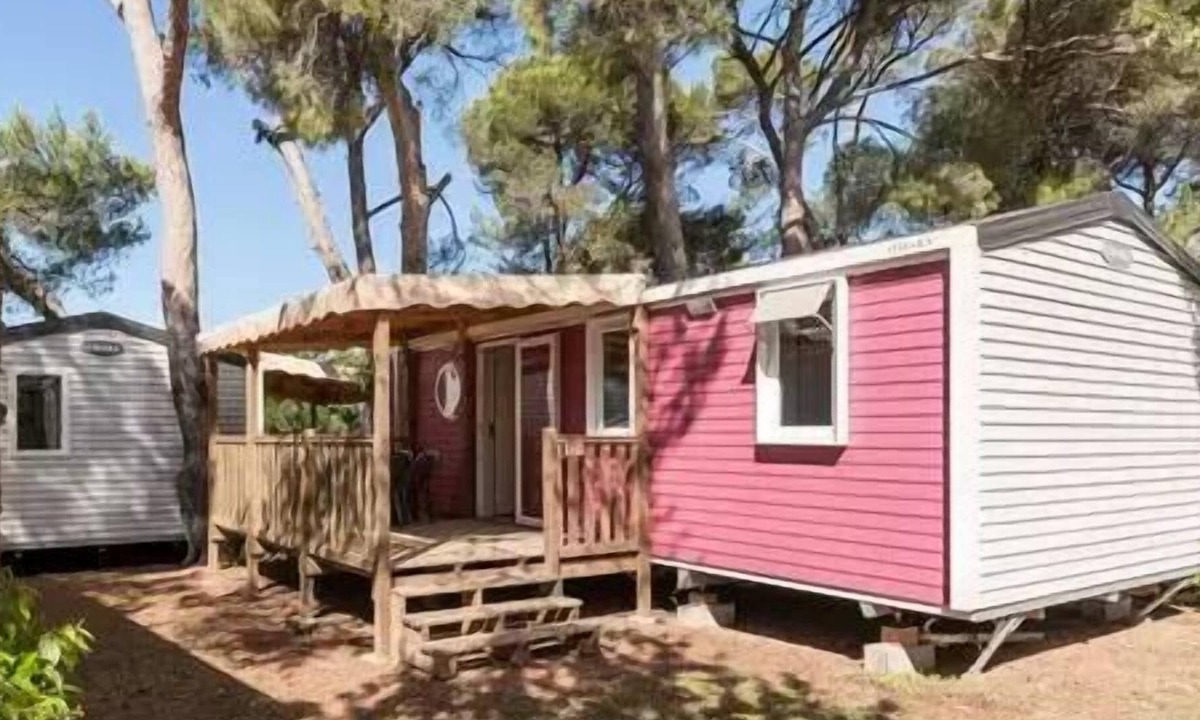 Gallargues-le-Montueux House | Camping Les Amandiers **** - Mobilhome for 6 People