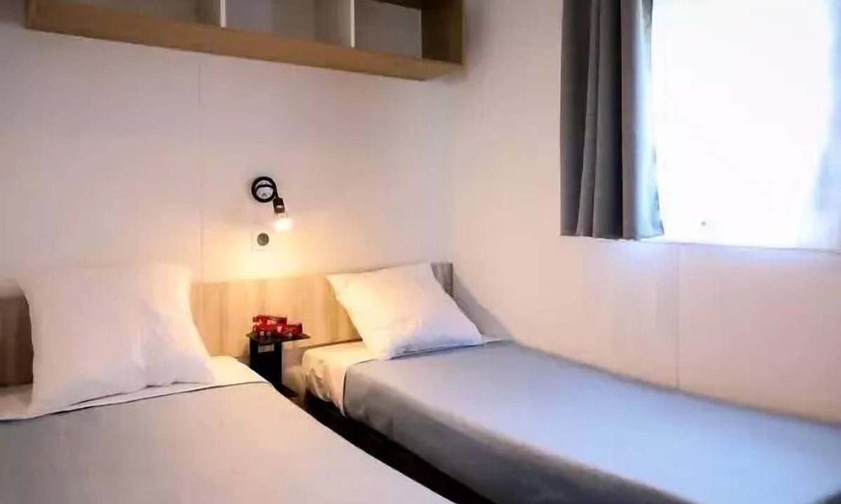 Ambon House | Camping Ker Yaoulet* - Mobile home Cozy TV 3 Rooms 4 People