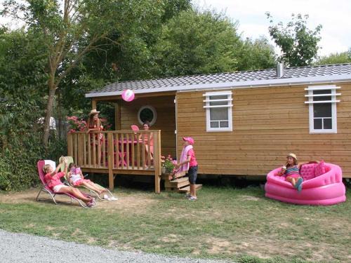 Chaille-les-Marais Other | Camping l'île Cariot