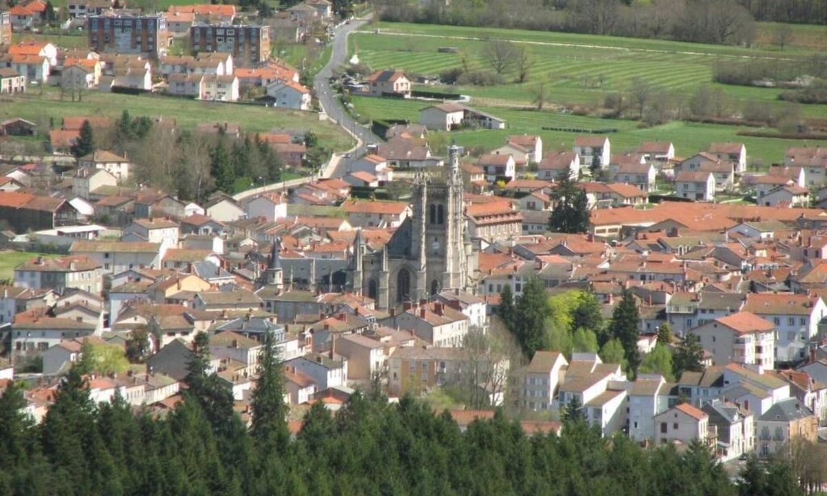 Ambert Apartment | Camping La Vallée Verte