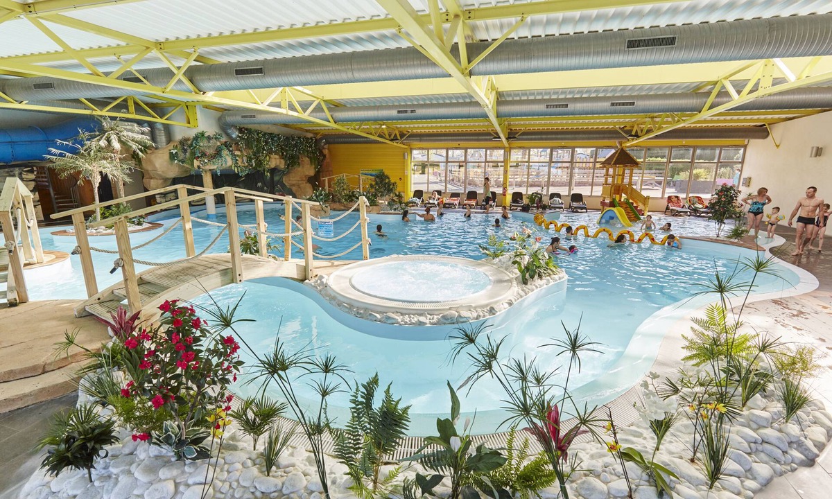 Chateau-d'Olonne RV Rental | Camping Le Bel Air