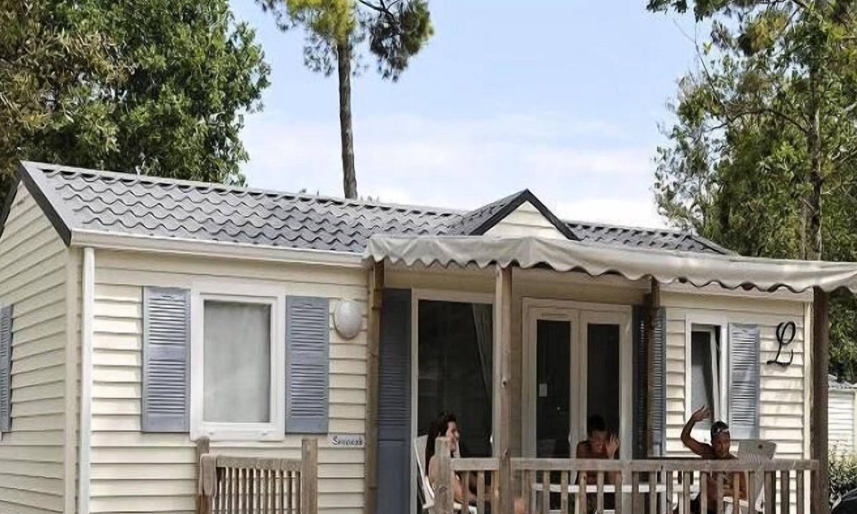 Saint-Jean-de-Monts House | Camping Le California **** - Classic 3-room mobile home for 4 people