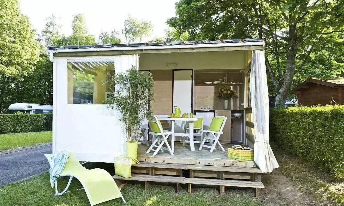 Meyrueis House | Camping le Jardin des Cévennes* - Mobil-Tent Tithome 3 rooms 4/5 people Without Sanitary