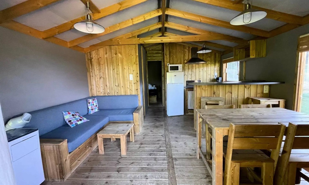 Recoules-Previnquieres Cabin | Camping Le Plô * - Lodge 6 people