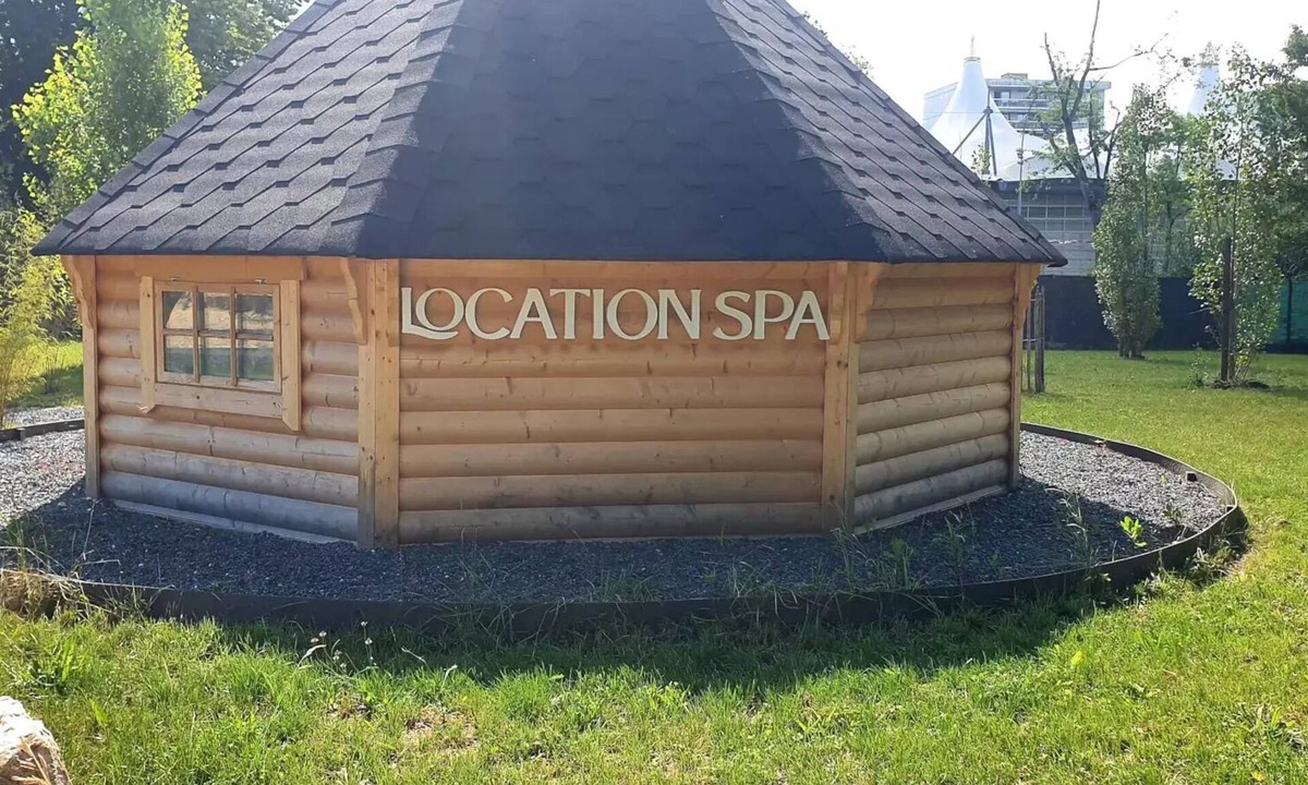Chateauroux House | Camping Le Rochat* - 1-room wooden chalet for 3 people with air conditioning
