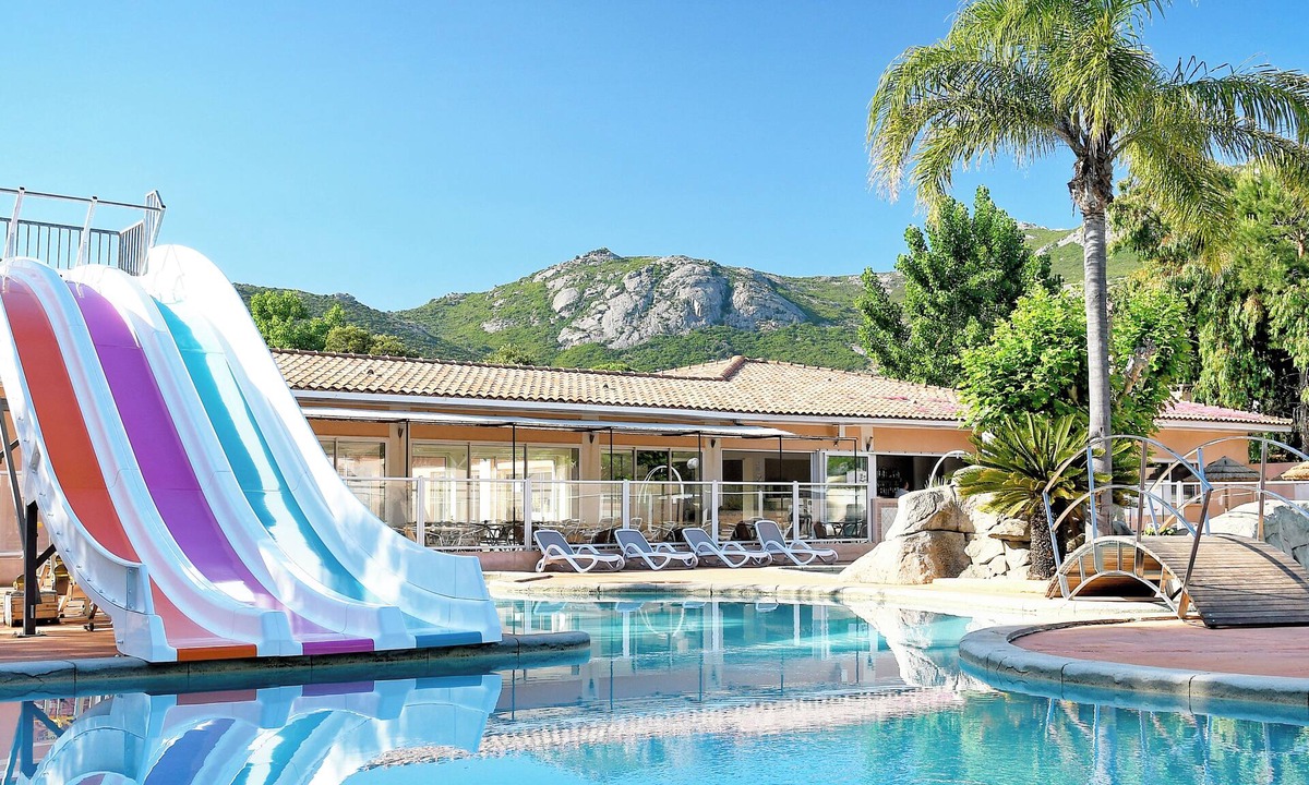 Calvi RV Rental | Camping Les Castors
