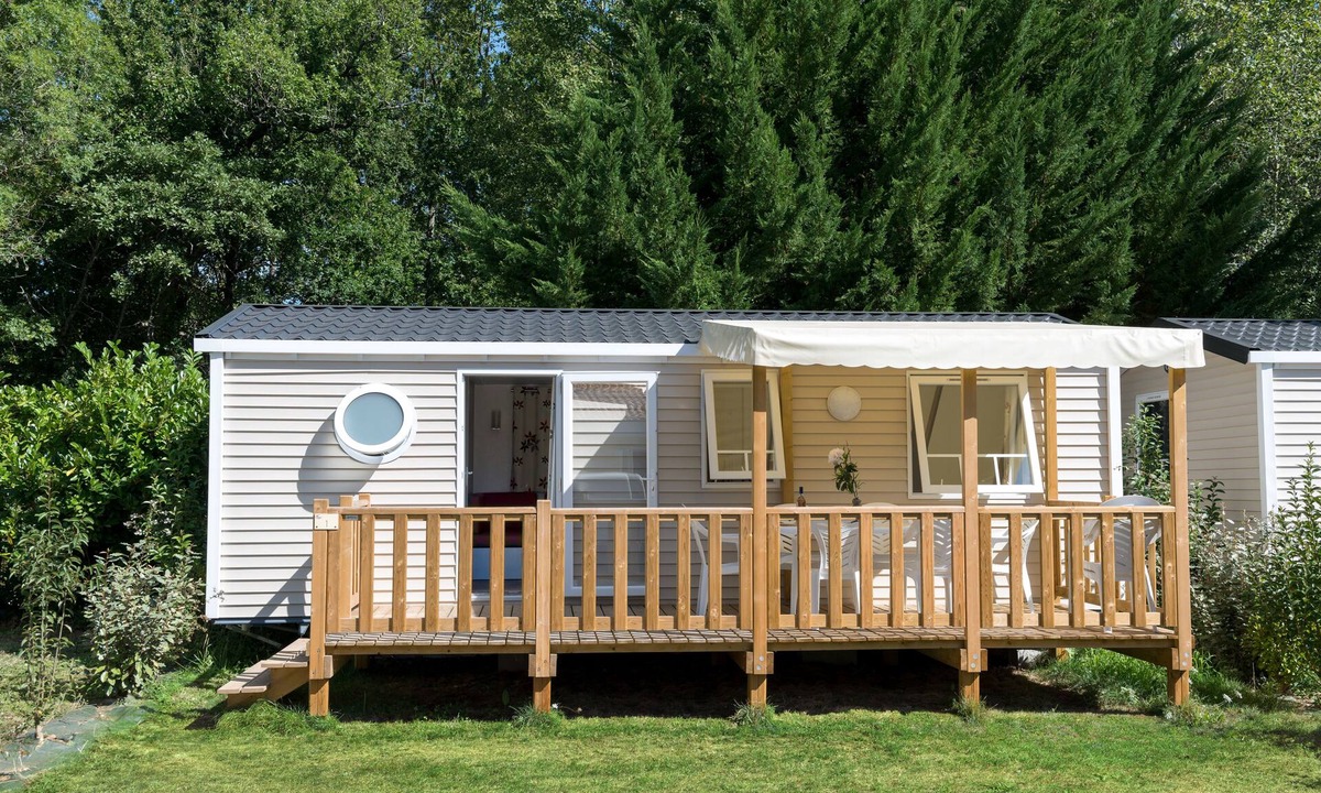 Royan RV Rental | Camping Les Chèvrefeuilles