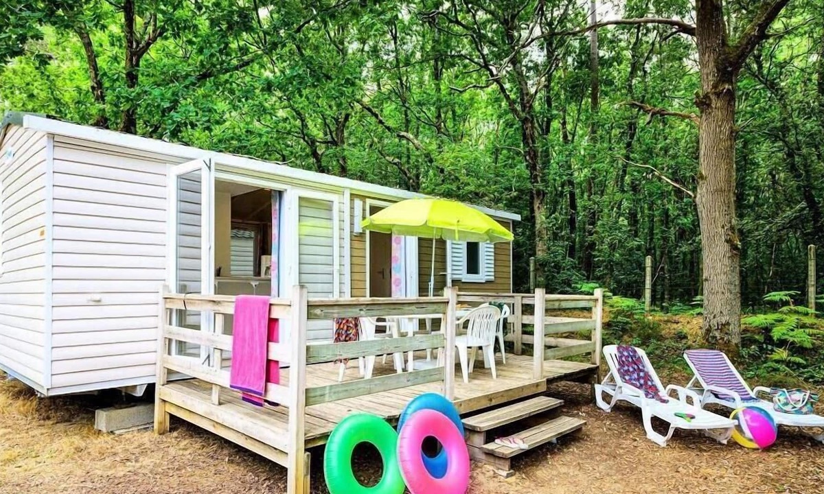 Saint-Hilaire-de-Riez House | Camping Les Biches ***** - Mobil Home Comfort 3 Rooms 4/5 People