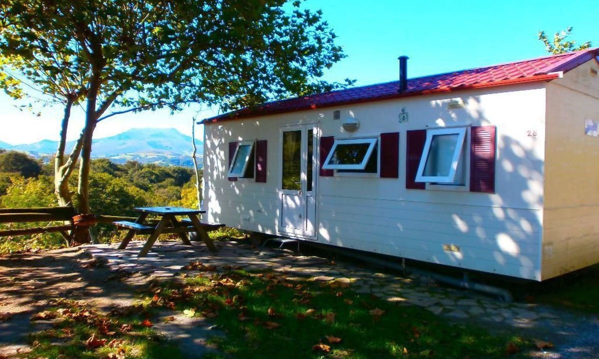 Saint-Pee-sur-Nivelle RV Rental | Camping Manex - Mobil-Home