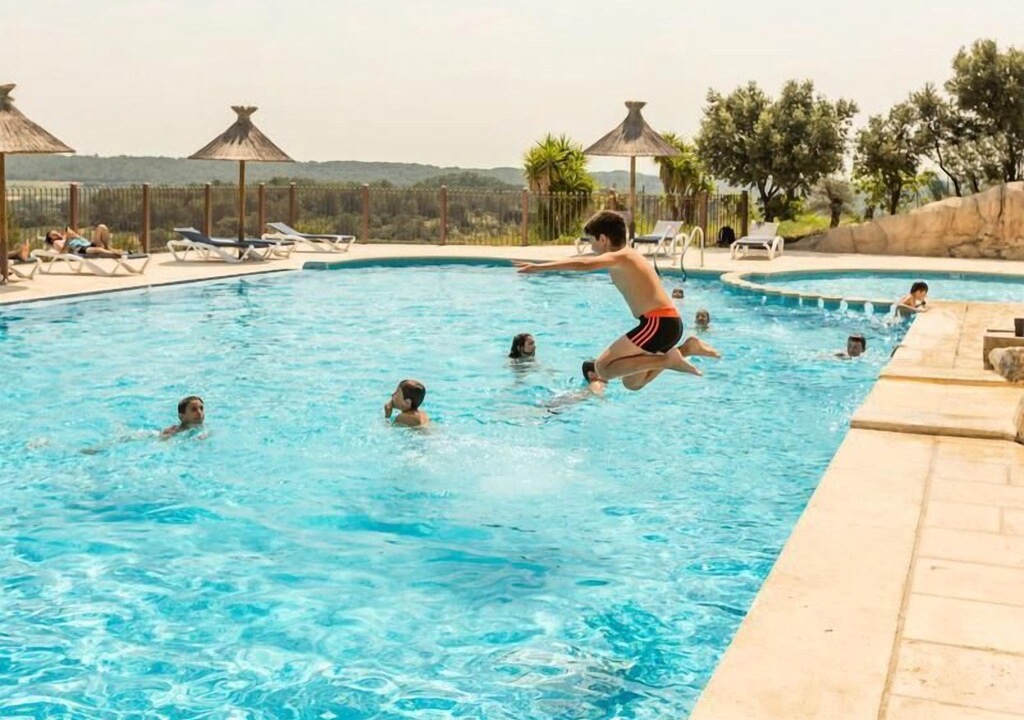Calvisson House | Camping Mer Et Camargue **** - Mobilhome for 8 People