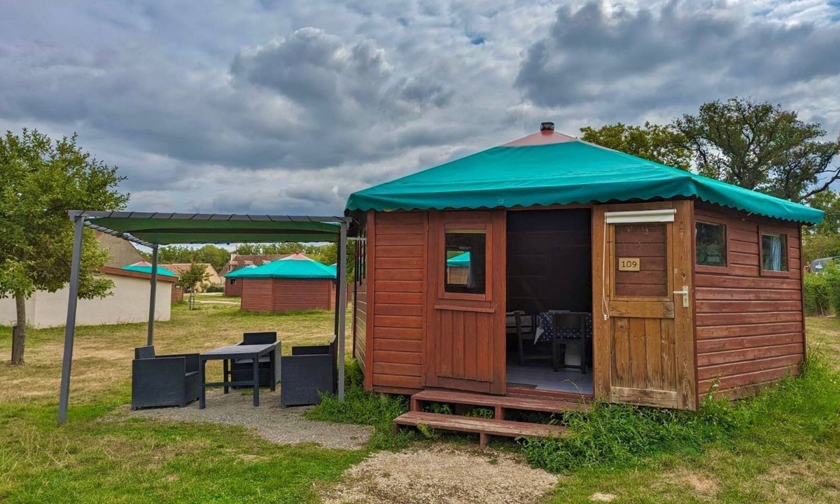 Lignac Ski Chalet | Camping Parc de la Brenne - Camper bungalow
