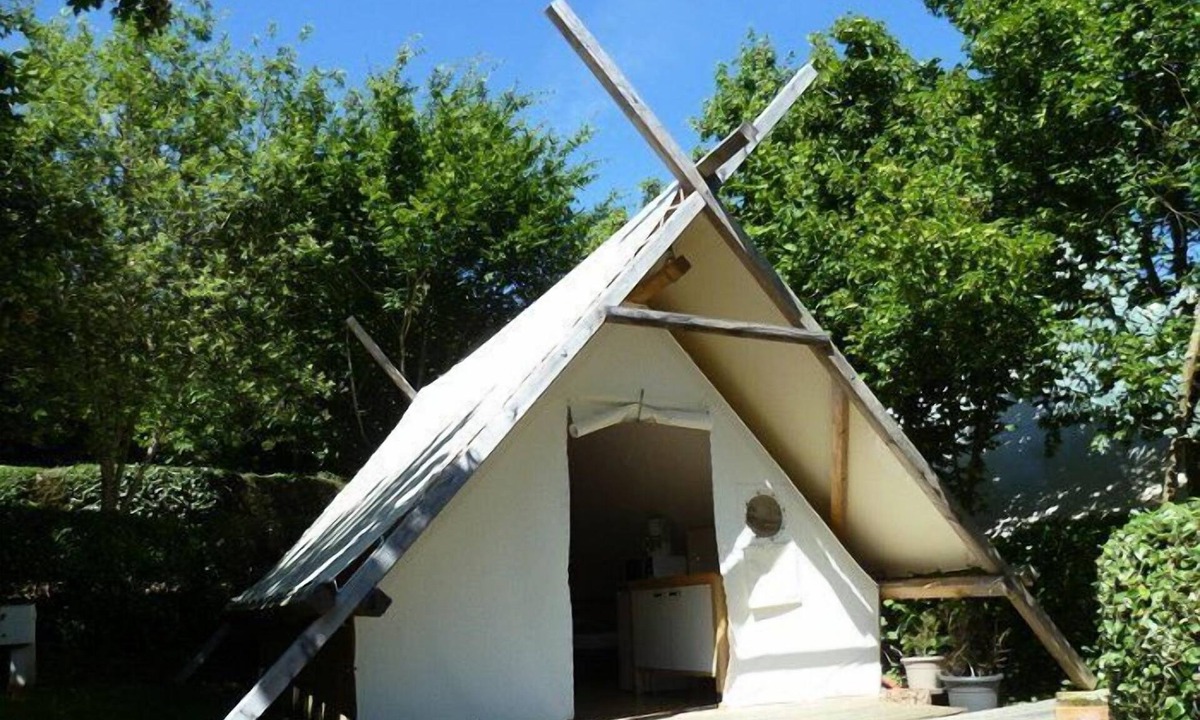 Cassagnabere-Tournas House | Camping Pré Fixe **** - Classic Prospector Tent 3 Rooms 4 People