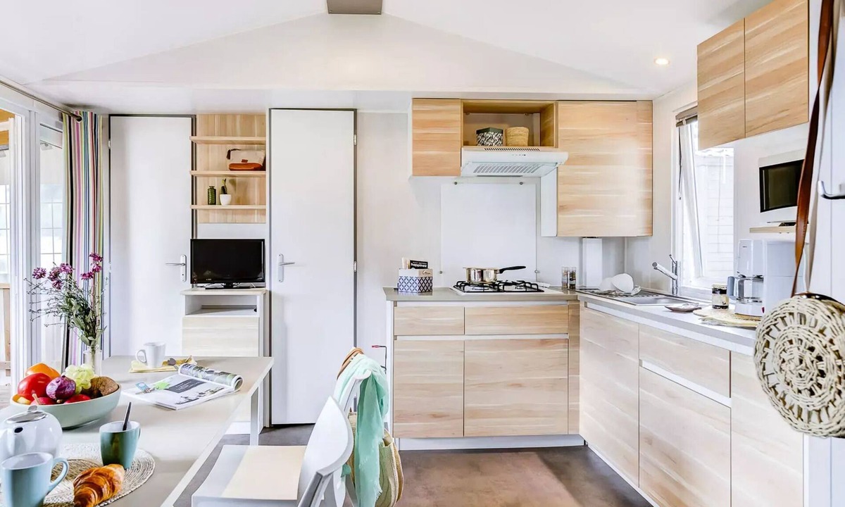 Landevieille House | Camping Romanée L'Evasion* - Comfort mobile home 4 rooms 6 people