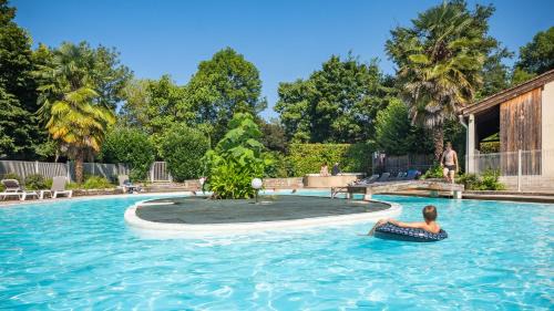Saint Sozy Resort | Camping Saint-Sozy