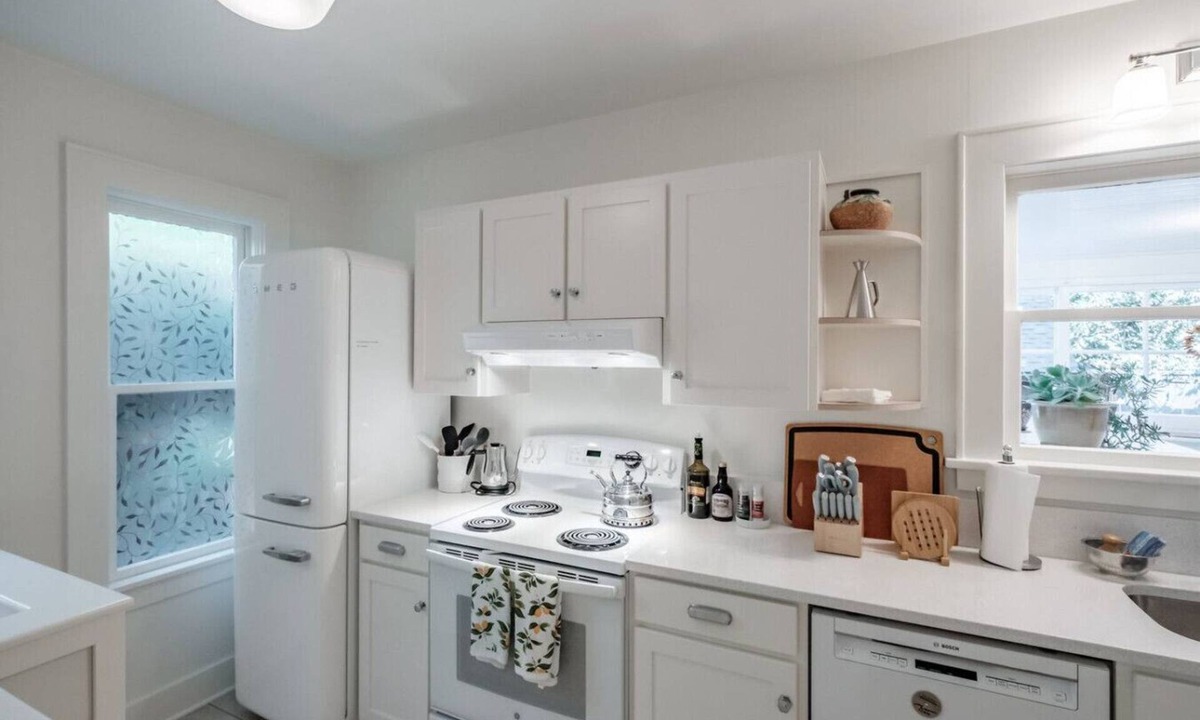 Corvallis House | Campus Cottage on SW 7th Street