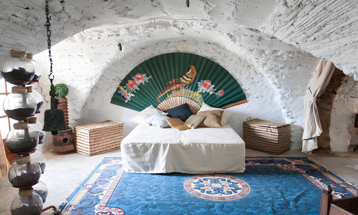 Rabos House | Can Caliro. Accommodation for 6 in a Rural Country House