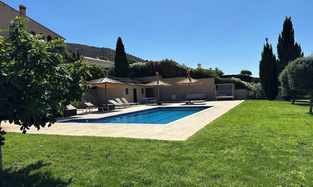 Pau Apartment | Can Gala - Els Olivars - Apartment with private pool