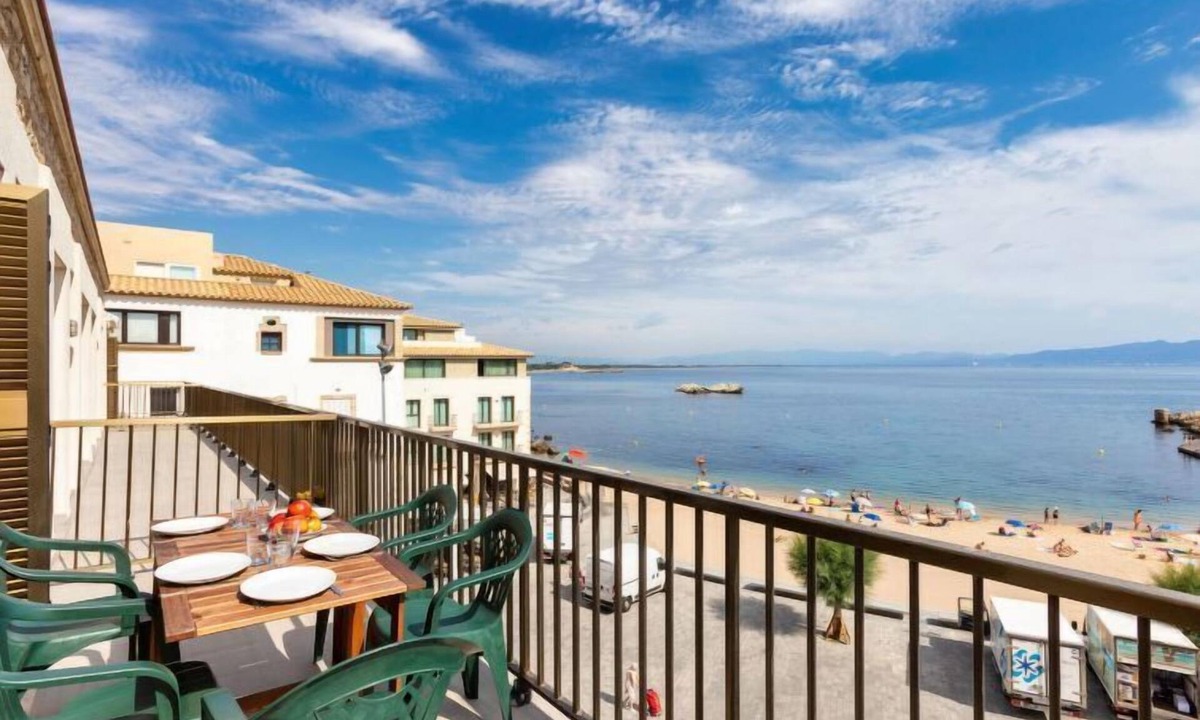 L'Escala Apartment | Can Panxo by Interhome