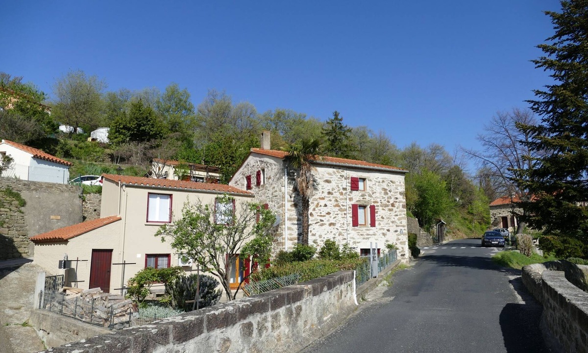Taulis House | Can Stick, the calm between sea and mountain