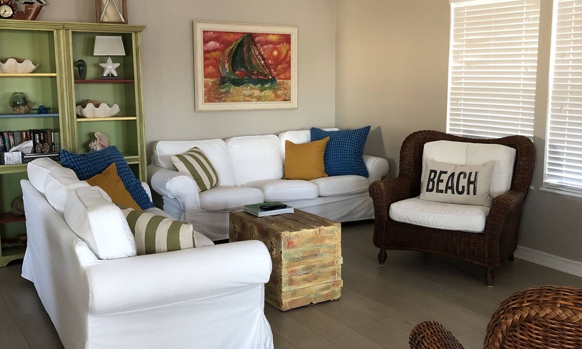 Galveston House | Canal Front Home Close to the Beach!