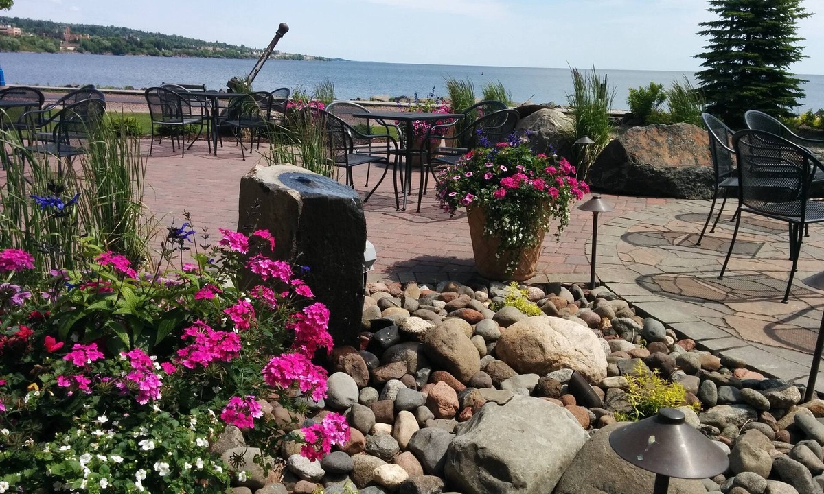 Canal Park Hotel | Canal Park Lodge