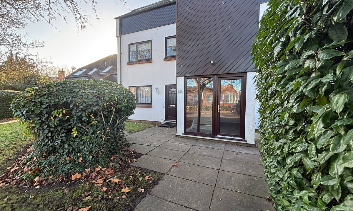 Heybridge Apartment | Canal Side Retreat - Heybridge