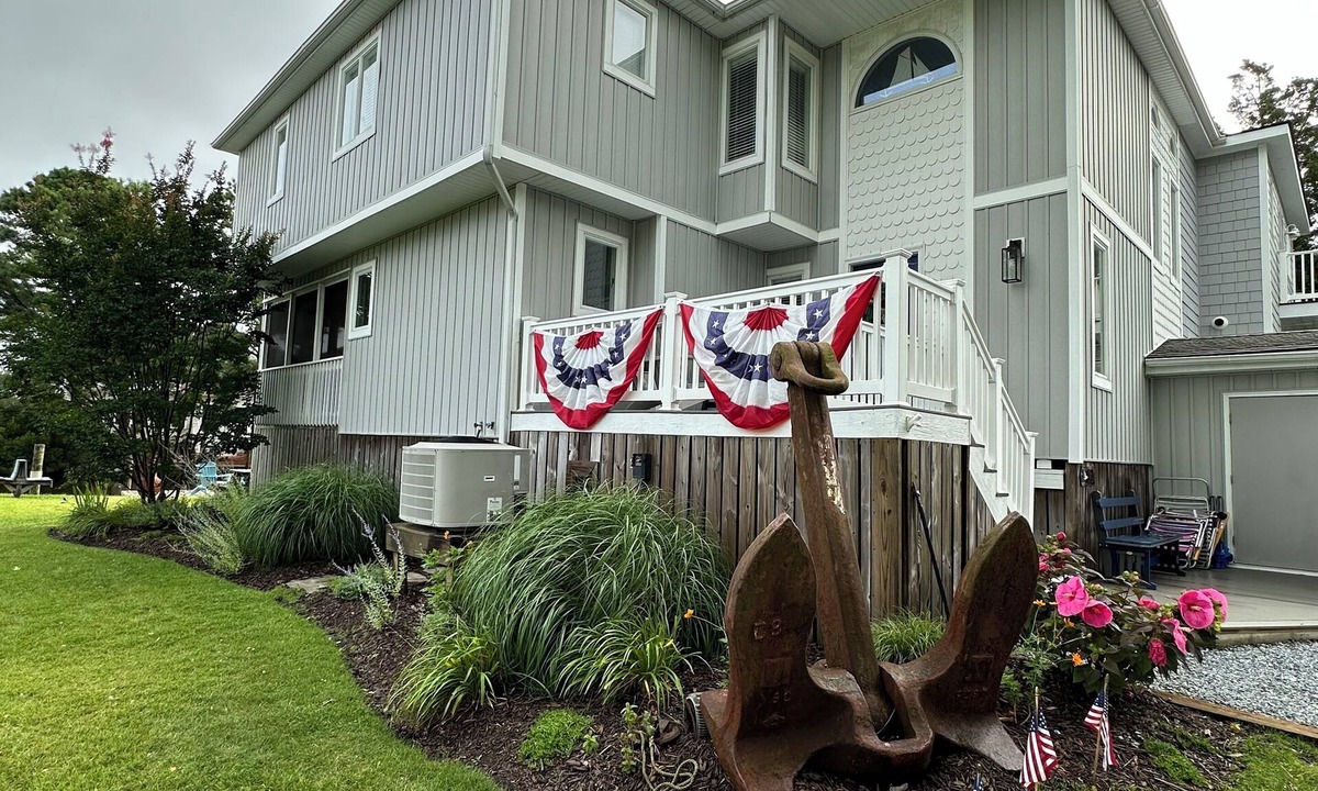 Bethany Beach House | Canal Waterfront - 4 Blocks to Boardwalk