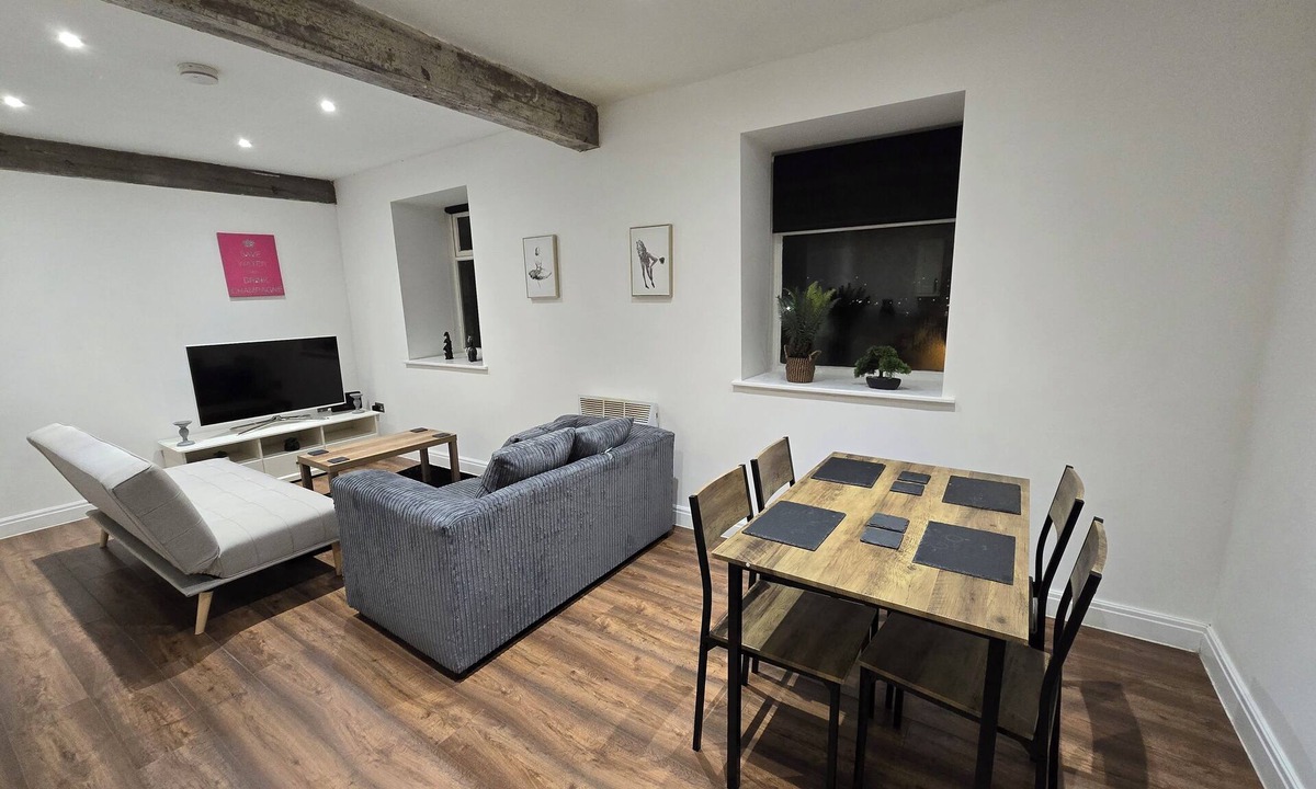 Burnley Apartment | Canalside Period Conversion